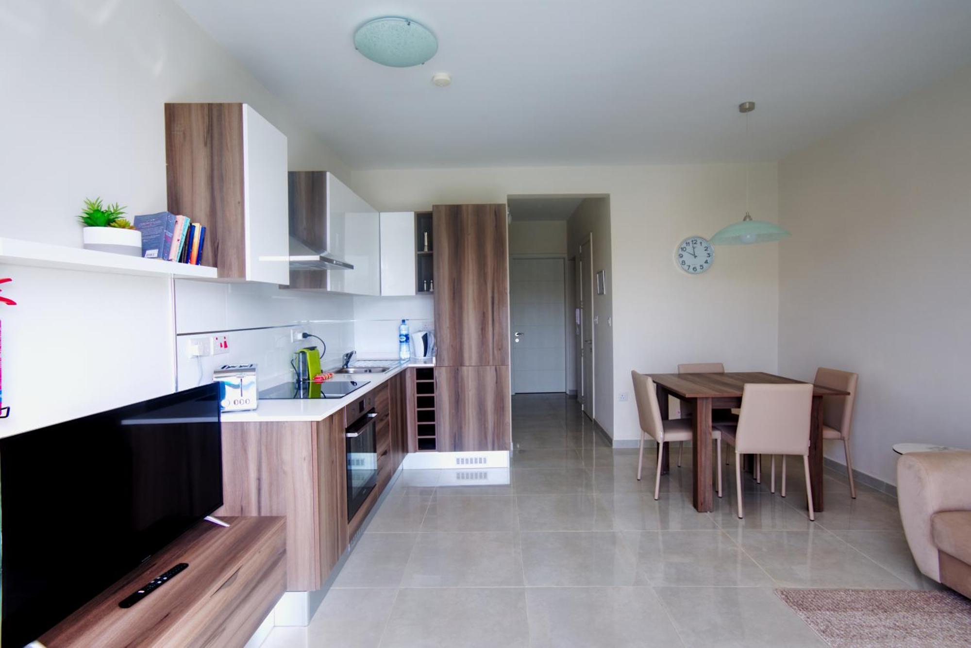 Marbella Holiday Apartments - Seafront - Wifi Marsaskala Exterior photo